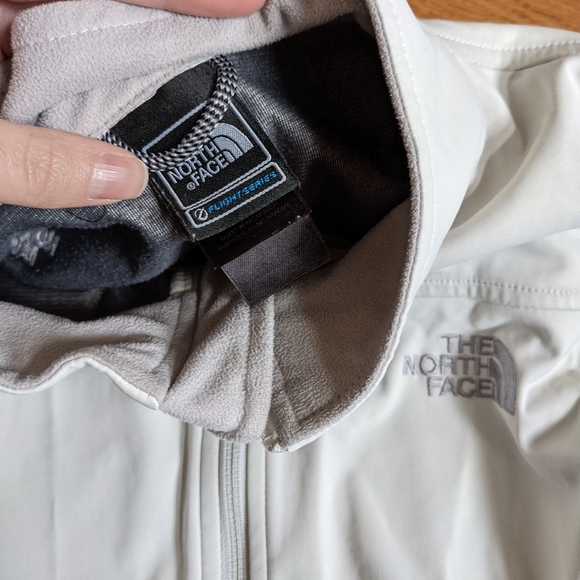 North Face Flight Series Windstopper jacket - Picture 9 of 12